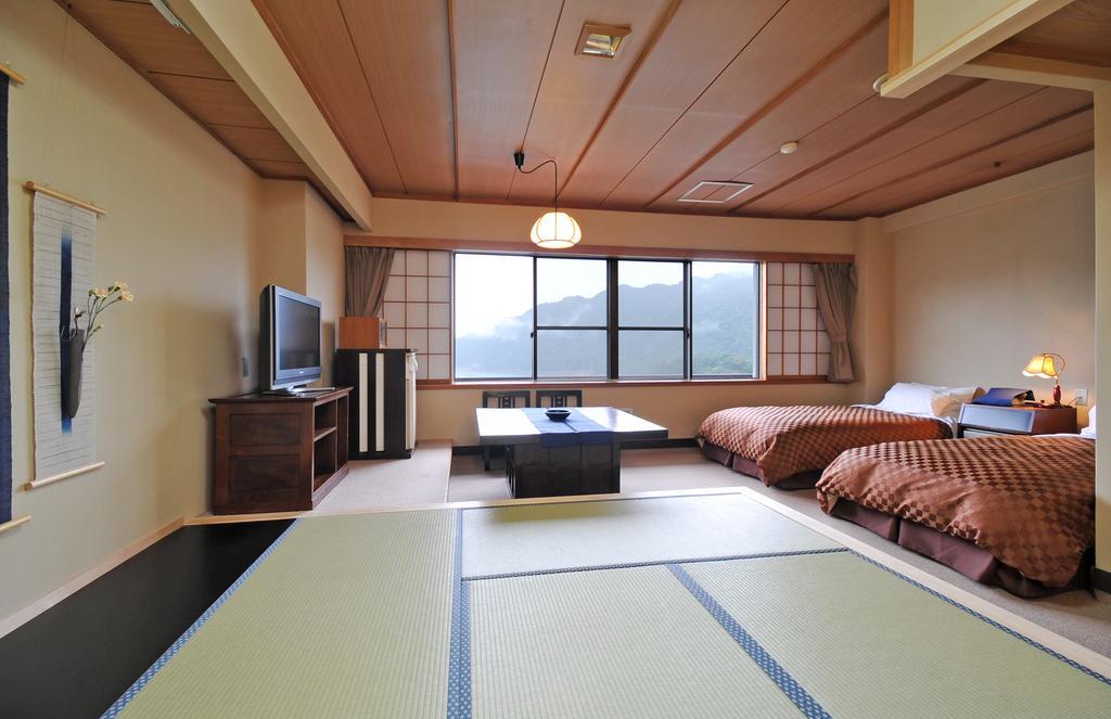 Sarugakyo Hotel Minakami Luaran gambar