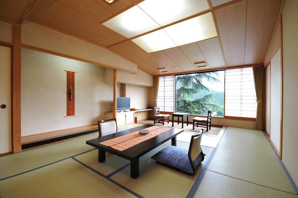 Sarugakyo Hotel Minakami Luaran gambar