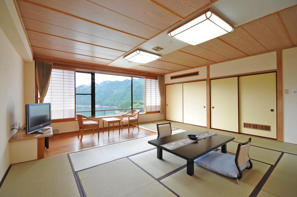 Sarugakyo Hotel Minakami Luaran gambar