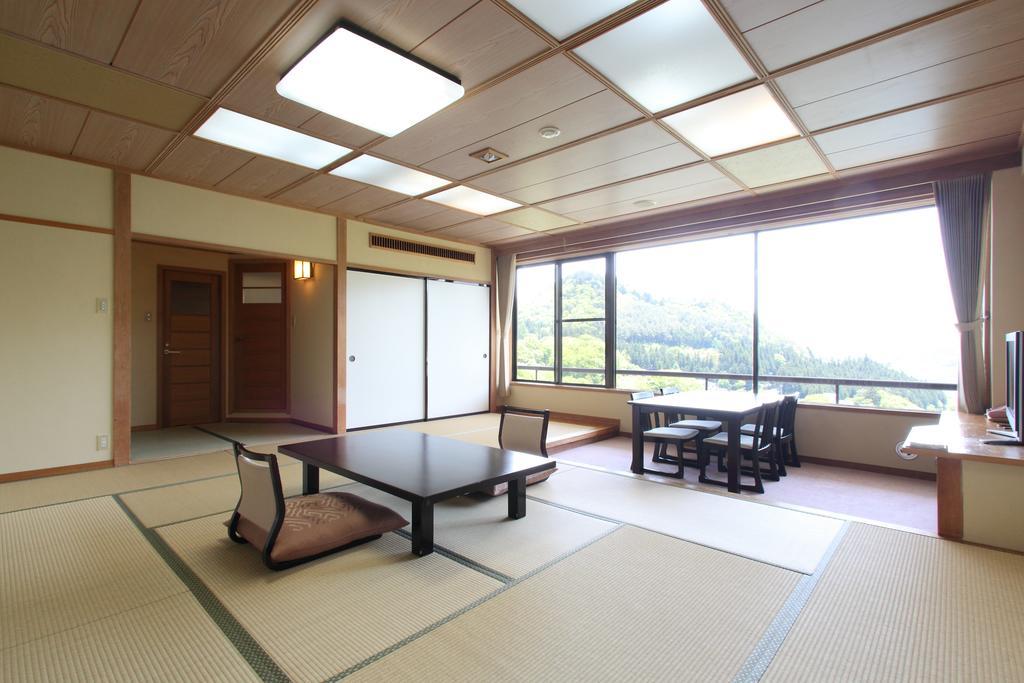 Sarugakyo Hotel Minakami Luaran gambar